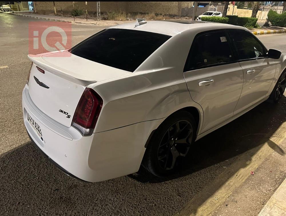 Chrysler 300